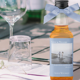 Eenvoudig lichtblauw huwelijk Foto's van Liefde &  Likeurfles Etiket