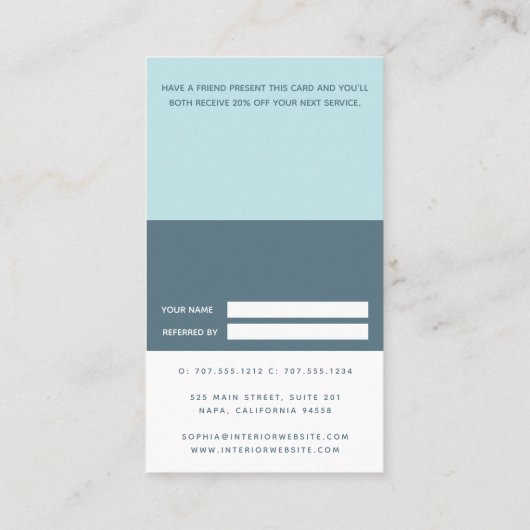 Eenvoudig lichtblauw, modern aanbevelingskaartje (Achterkant)