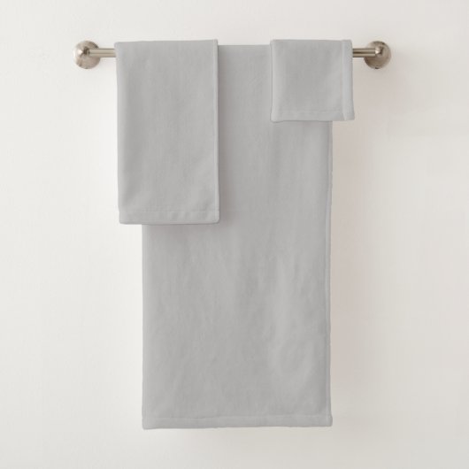 Eenvoudig Lichtgrijs Authority® Bad Handdoek (Insitu)