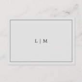 Eenvoudig lichtgrijs monogram legant bruiloft informatiekaartje (Achterkant)