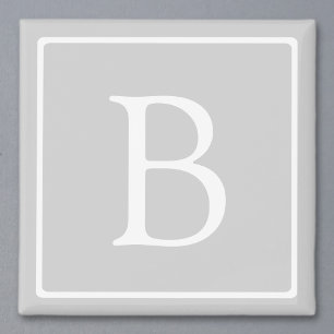 Eenvoudig lichtgrijs monogram magneet