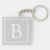 Eenvoudig lichtgrijs monogram sleutelhanger (Achterkant)