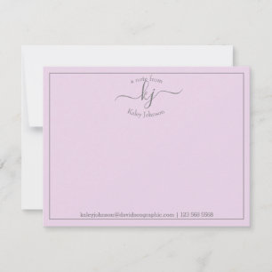 Eenvoudig Lila script op het bureau van de notitie Bedankkaart