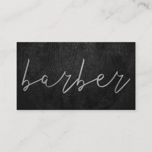 Eenvoudig luxe zwarte lederen barber zilver script visitekaartje (Voorkant)
