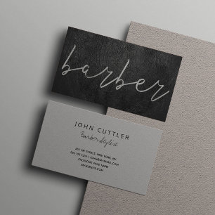Eenvoudig luxe zwarte lederen barber zilver script visitekaartje
