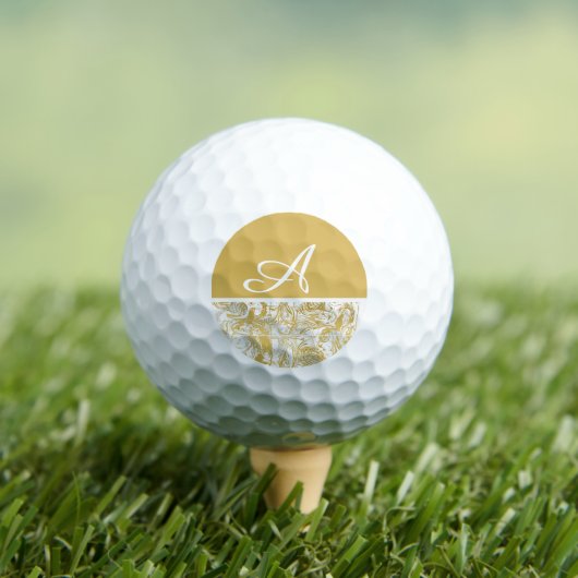 Eenvoudig Marble Monogram Gold White Marble Golfballen (Insitu Shirt)