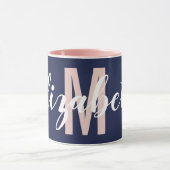 Eenvoudig marineblauw zwart roze handschrift monog mok (Midden)