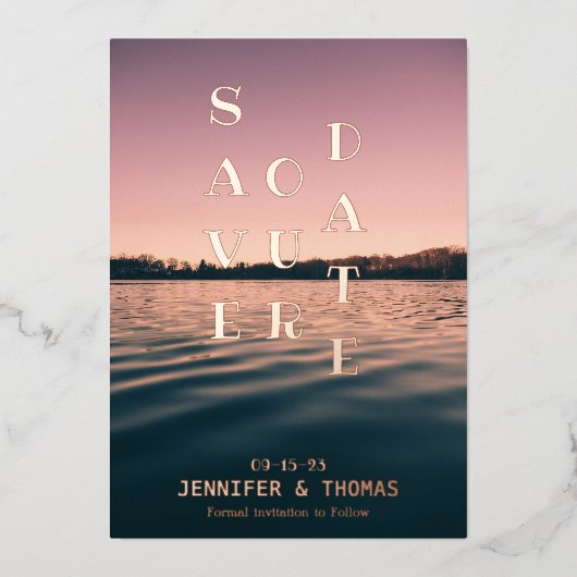Eenvoudig meerlandschap Bespaar de datum Folie Uitnodiging (Voorkant)