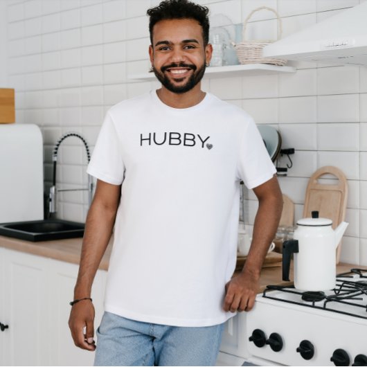 Eenvoudig minimaal Hubby Script hart zwart-wit T-shirt