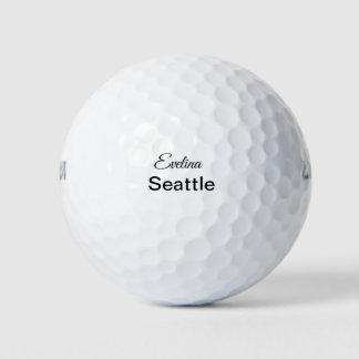 Eenvoudig minimaal jouw naam tekst plaatsen stadsa golfballen