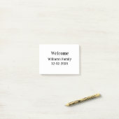 eenvoudig minimaal monogram logo gepersonaliseerd post-it® notes (Op bureau)