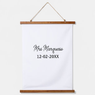 eenvoudig minimaal monogram mrs mijnheer naam datu hangend wandkleed