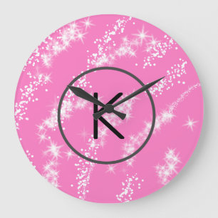 eenvoudig minimaal wit monogram roze glitters wate grote klok