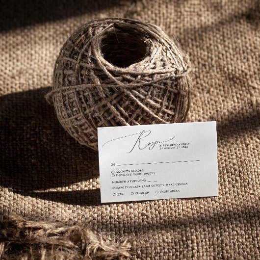 Eenvoudig Minimaal Zwart en Wit RSVP Kaartje