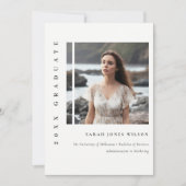 Eenvoudig minimaal zwart-wit foto-Afstuderen Aankondiging (Voorkant)