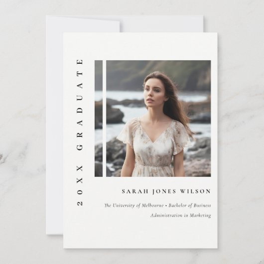 Eenvoudig minimaal zwart-wit foto-Afstuderen Aankondiging (Voorkant)