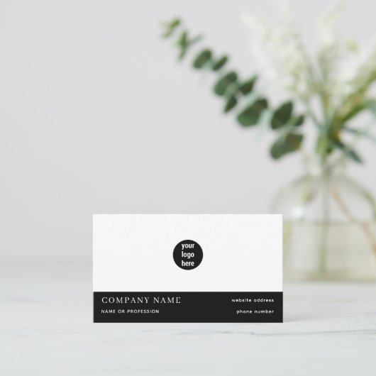 Eenvoudig Minimaal Zwart Wit Zakelijk Logo Visitekaartje (Staand voorkant)