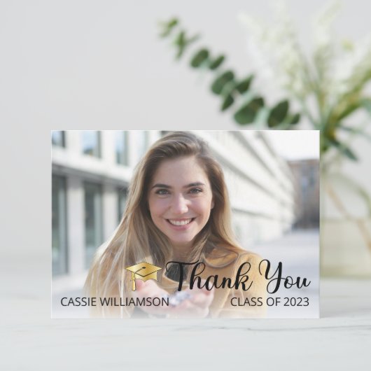 Eenvoudig minimalistisch één foto-Afstuderen Bedankkaart (Staand voorkant)