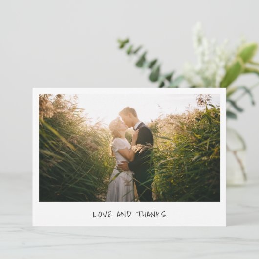 Eenvoudig minimalistisch foto Modern Wedding Bedankkaart (Staand voorkant)
