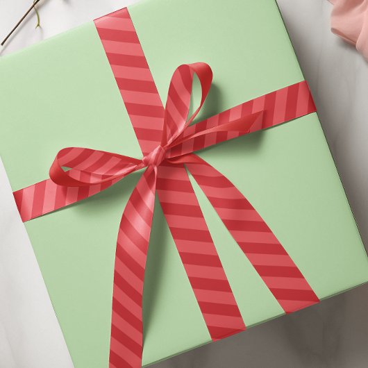 Eenvoudig minimalistisch gestreept rood minimaal p satijnen lint