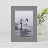 Eenvoudig minimalistisch grijs verticaal fotohuwel kaart (Staand voorkant)