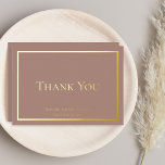 Eenvoudig minimalistisch huwelijk bedankt folie feestdagenkaart<br><div class="desc">Sommige gelegenheden roepen om te weinig elegantie en dit trouwontwerp "Dank u" bereikt dat doel met een eenvoudige gouden (of zilveren) folie tekst en een lijst ontwerp dat het epitome van minimalistische stijl is. Voeg gewoon de bruidsnaam en de namen en de datum toe. De rug kenmerkt een eenvoudig bericht...</div>
