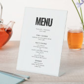 Eenvoudig minimalistisch huwelijksmenu reclamebord met voetstuk (Insitu)