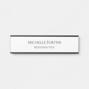 Eenvoudig minimalistisch laagje legant deurbordje