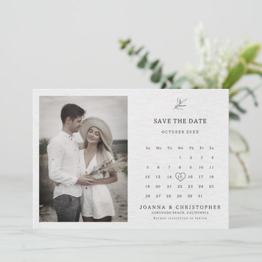 Eenvoudig minimalistisch modern Eucalyptus Olive W Save The Date (Staand voorkant)