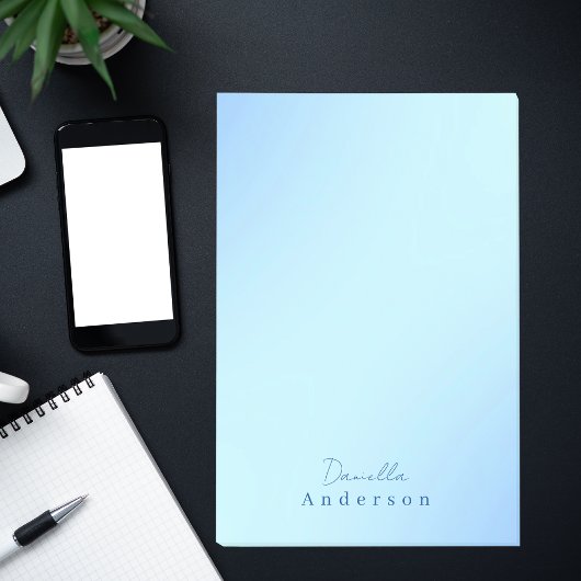 Eenvoudig minimalistisch monogram pastelblauw post-it® notes