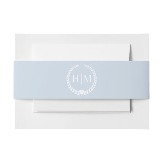 Eenvoudig Minimalistisch Poederblauw Monogram Uitnodigingen Wikkel (Voorkant Voorbeeld)