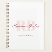 Eenvoudig minimalistisch roze en wit monogram planner (Voorkant)
