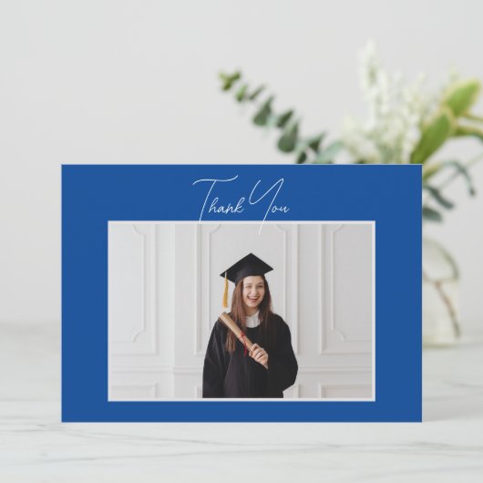 Eenvoudig minimalistisch script Afstuderen foto Af Bedankkaart (Staand voorkant)