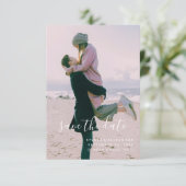 Eenvoudig minimalistisch script en foto save the date (Staand voorkant)