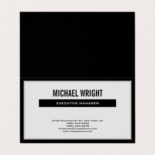 Eenvoudig minimalistisch zwart grijs modern visitekaartje (Buitenkant ongevouwen)