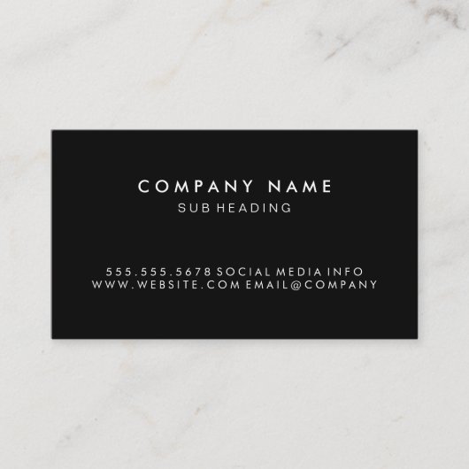 Eenvoudig minimalistisch zwart kortingskaartje (Voorkant)