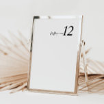Eenvoudig minimalistisch zwart-wit tabelnummer kaart<br><div class="desc">Dit elegante en ingetogen ontwerp voegt een vleugje verfijning toe aan uw tafels. Met een klassiek zwart-wit kleurenschema vult het moeiteloos verschillende huwelijksthema's aan. Met deze tafelnummers kunnen uw gasten eenvoudig hun toegewezen tafels vinden en een stijlvolle,  minimalistische esthetiek toevoegen aan uw huwelijksreceptie.</div>