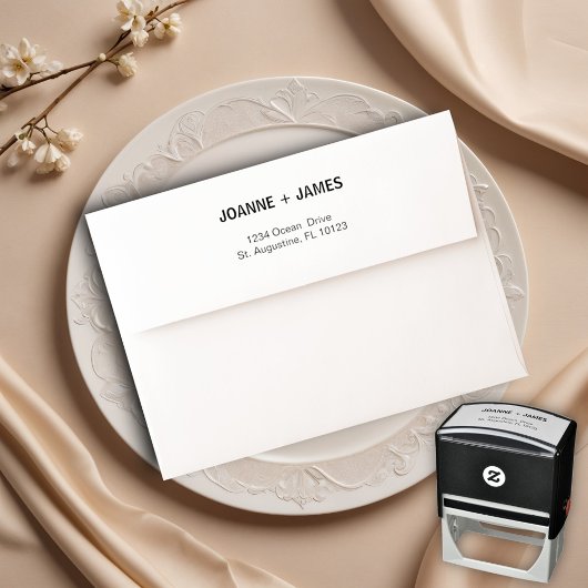 Eenvoudig minimalistisch zwart-wit  zelfinktende stempel