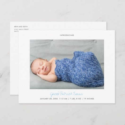 Eenvoudig modern, aangepast blauw script, babyjong aankondigingskaart (Voorkant / Achterkant)