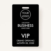 Eenvoudig Modern Add Logo Zwart-wit VIP Pass Badge (Voorkant)