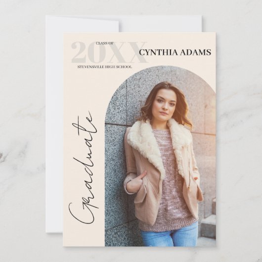 Eenvoudig Modern Arch Foto Beige Afstuderen Aankondiging (Voorkant)