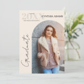 Eenvoudig Modern Arch Foto Beige Afstuderen Aankondiging (Staand voorkant)