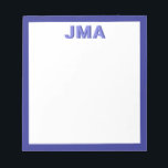 Eenvoudig modern blauw monogram notitieblok<br><div class="desc">Creëer uw eigen gepersonaliseerde monogram briefpapier met uw aangepaste initialen of naam in de moderne minimalistische typografie.</div>