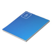 Eenvoudig Modern Blauw Ombre Gradient & Monogram Notitieblok (Linkerzijde)