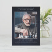 Eenvoudig Modern Blauw & Wit Begrafenisprogramma Programmakaart (Staand voorkant)