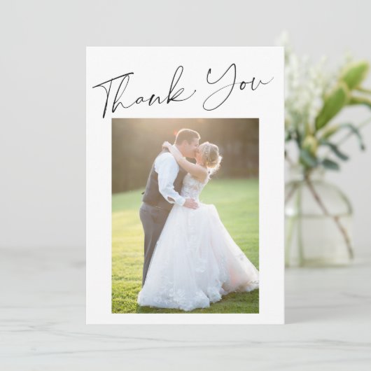 Eenvoudig modern elegant script 2 foto's bruiloft bedankkaart (Staand voorkant)