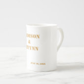 Eenvoudig Modern en Minimalistisch | Donkerzwarte  Porselein Kop (Voorkant rechts)