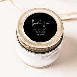 Eenvoudig modern en minimalistisch | Zwarte bruilo Ronde Sticker<br><div class="desc">Deze elegante,  zwarte bruiloft of vrijgezellenfeest stickers zijn eenvoudig en minimalistisch maar zeer stijlvol vanwege het moderne handgeschreven script dat "bedankt" zegt,  en de schone lay-out.</div>