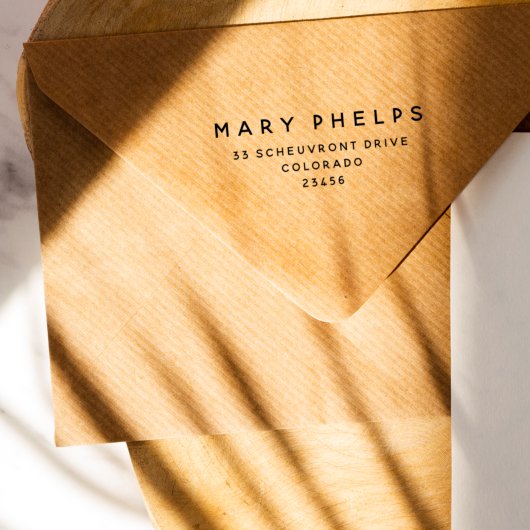 Eenvoudig modern formeel terugkeeradres zelfinktende stempel