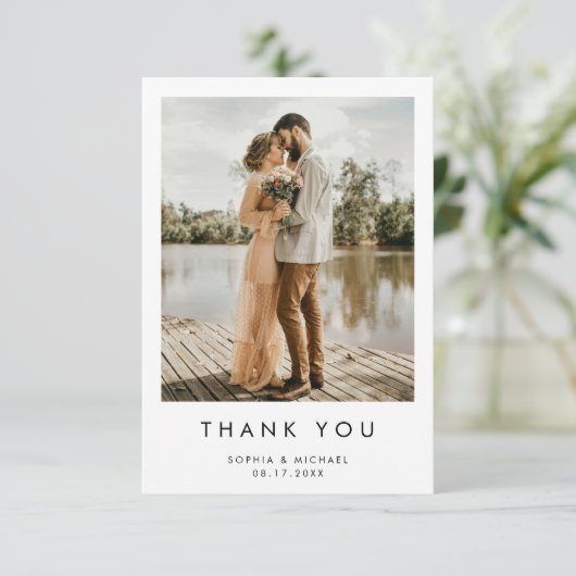 Eenvoudig modern fotohuwelijk bedankkaart (Staand voorkant)